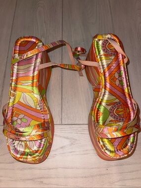 Unilady Colorful Floral Print Platform Sandals with Ankle Tie
